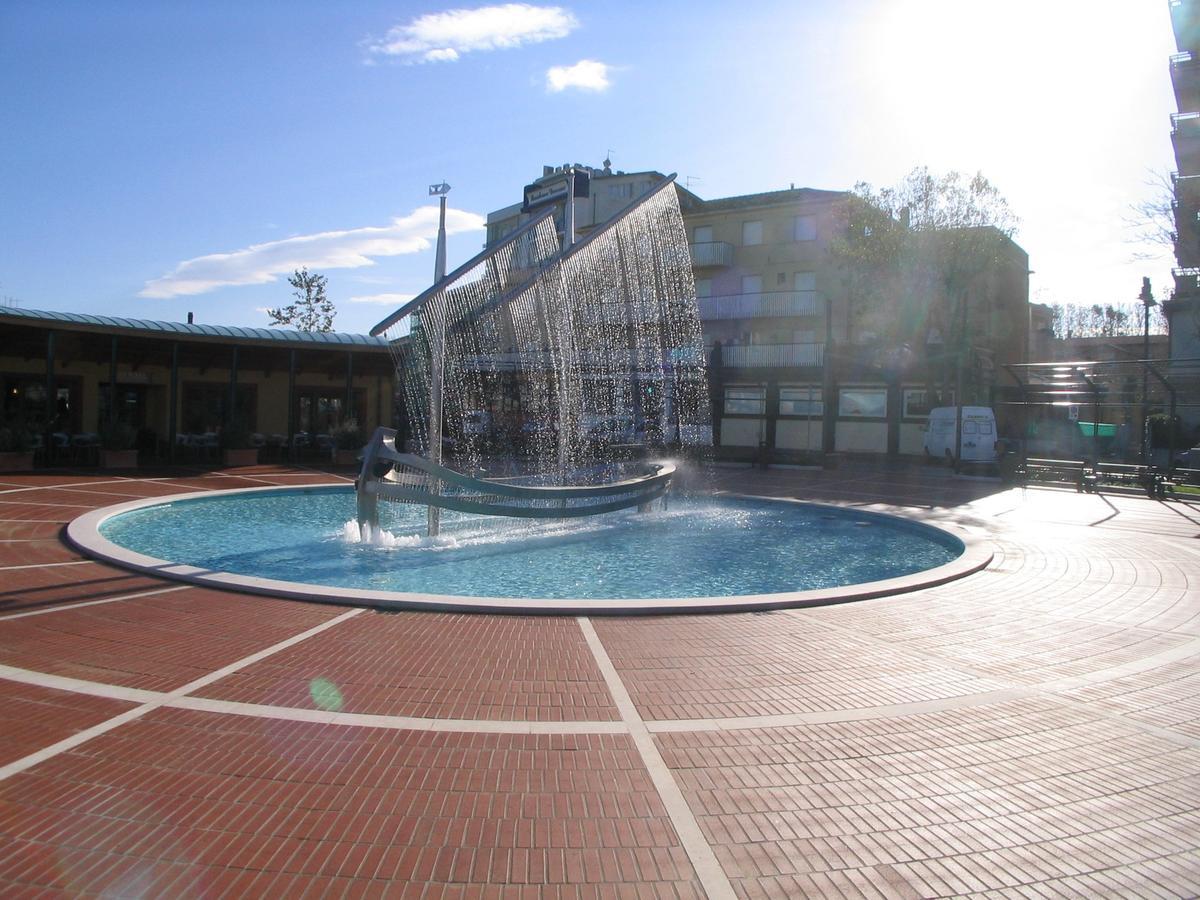 Residence Darsena カットーリカ エクステリア 写真